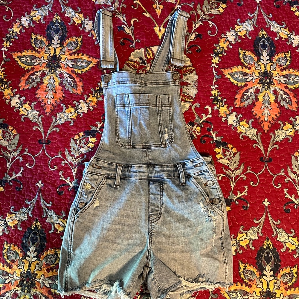 Judy Blue Overall Shorts size S
